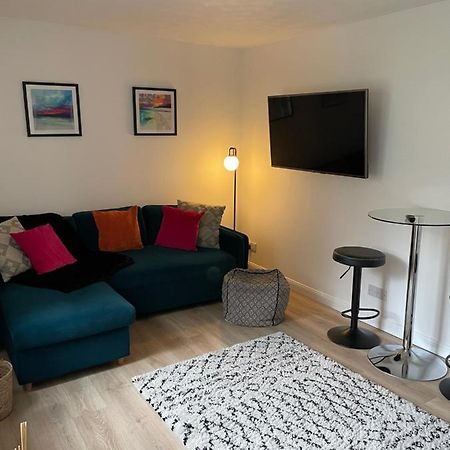 Central Inverness Flat Close To Hospital And Uhi Inshes ภายนอก รูปภาพ