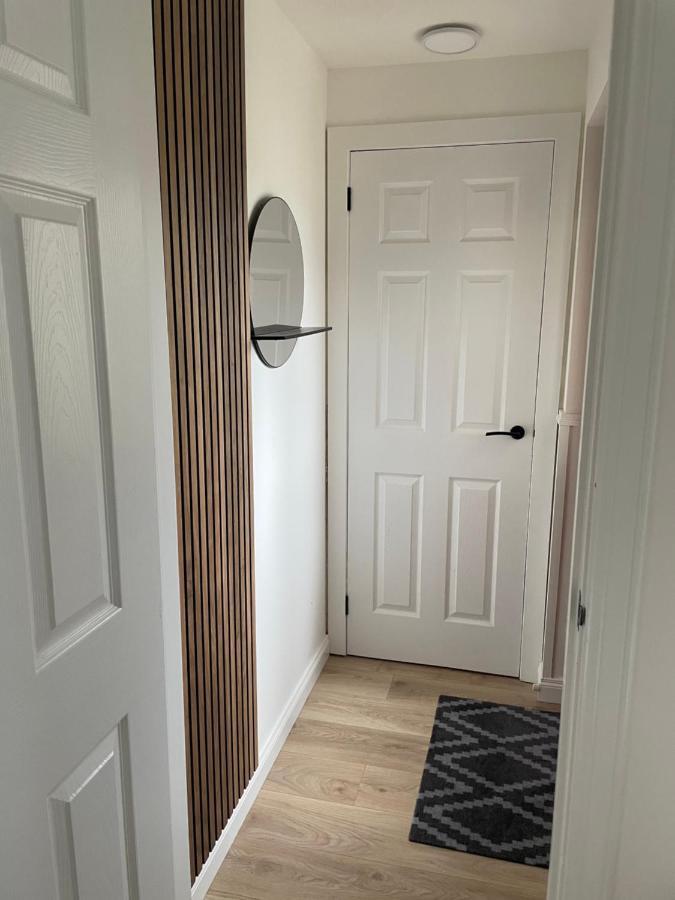 Central Inverness Flat Close To Hospital And Uhi Inshes ภายนอก รูปภาพ