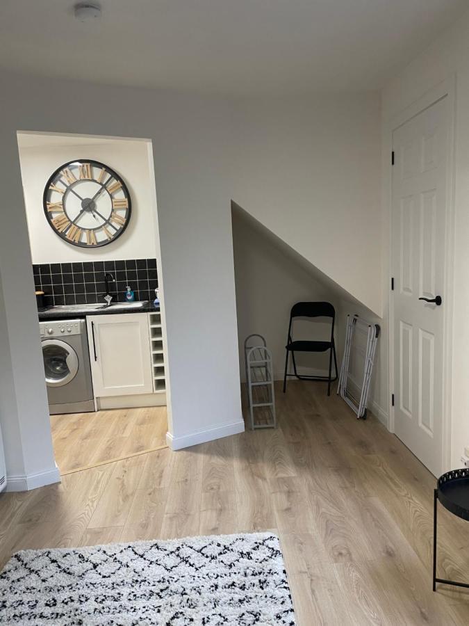 Central Inverness Flat Close To Hospital And Uhi Inshes ภายนอก รูปภาพ