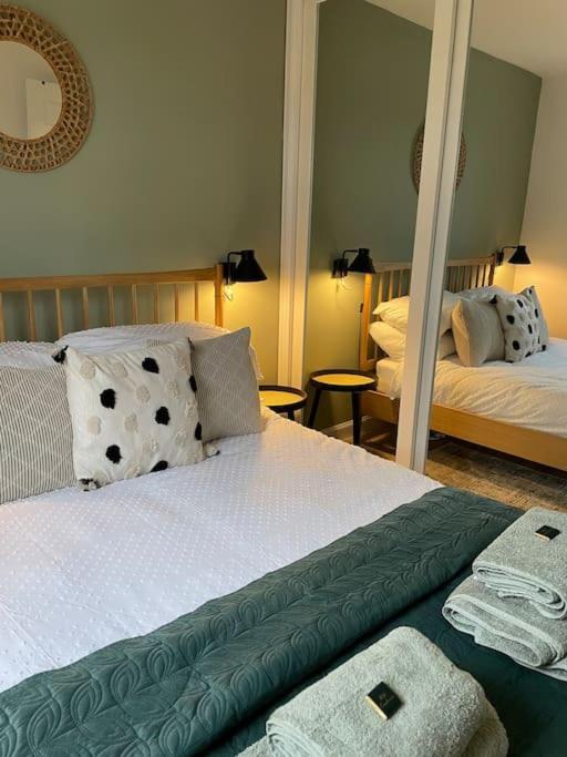 Central Inverness Flat Close To Hospital And Uhi Inshes ภายนอก รูปภาพ